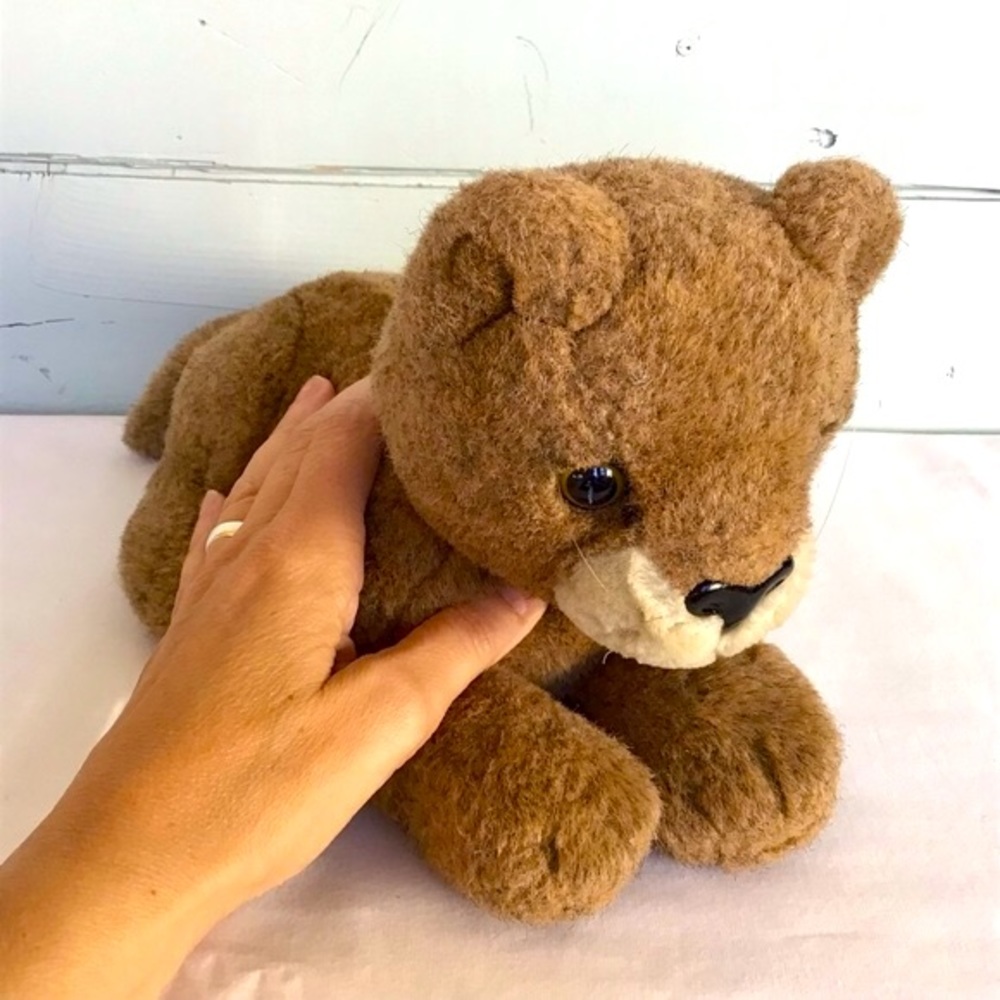 DAKIN | 1986 Pfizer Lion Cub Plush Teddy Bear Korea